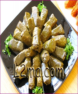 اليالنجي ( ورق العنب بالزيت )